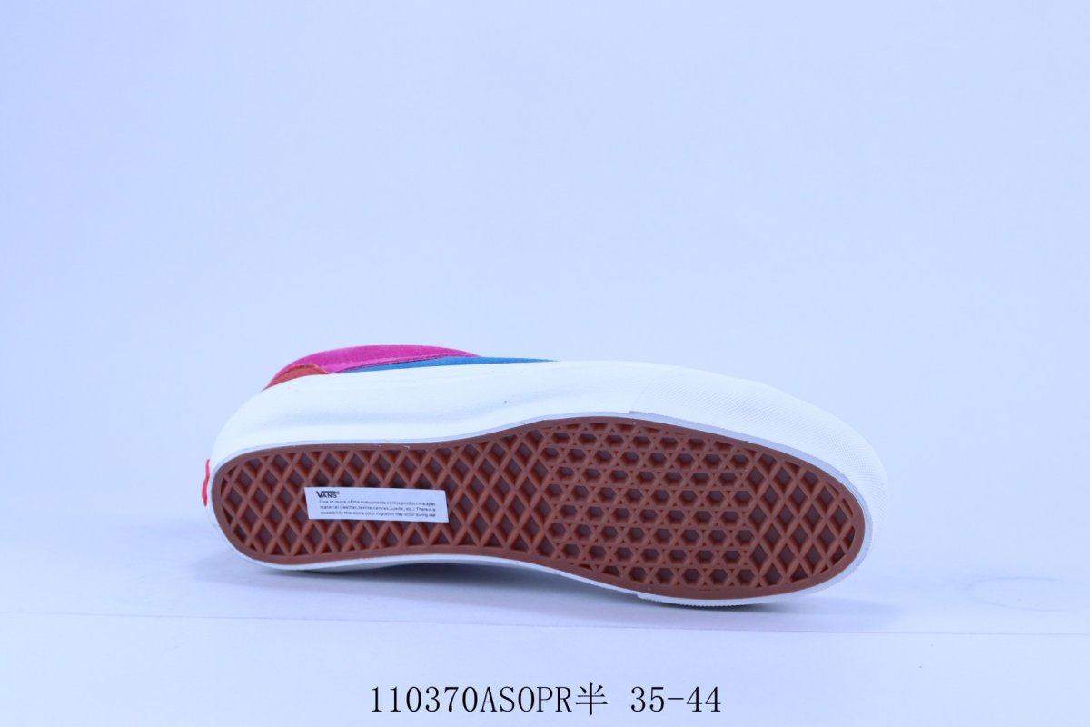 Vans x Parra Old Skool OTW view