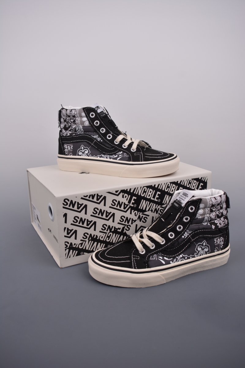 Vault by Vans x INVINCIBLE Sk8-Hi 'Black / White' view