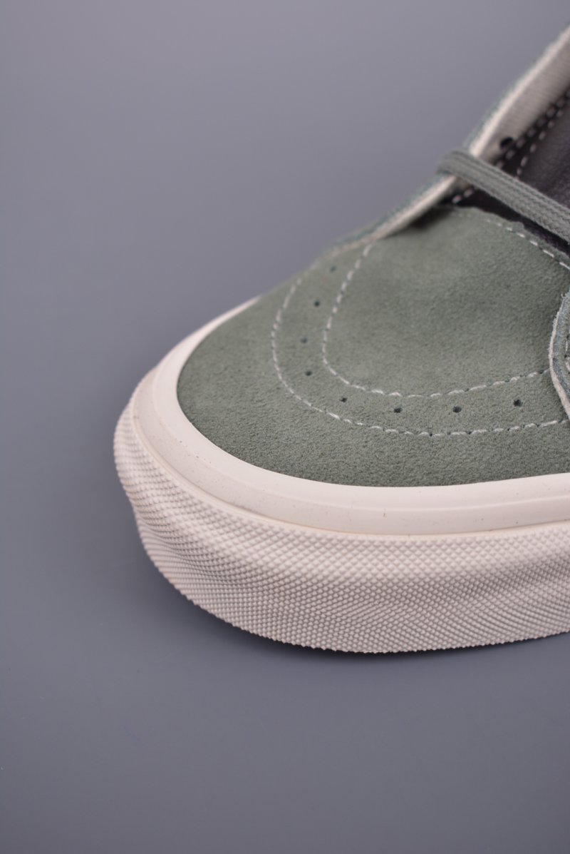 Vans Vault OG Sk8-Mid LX view