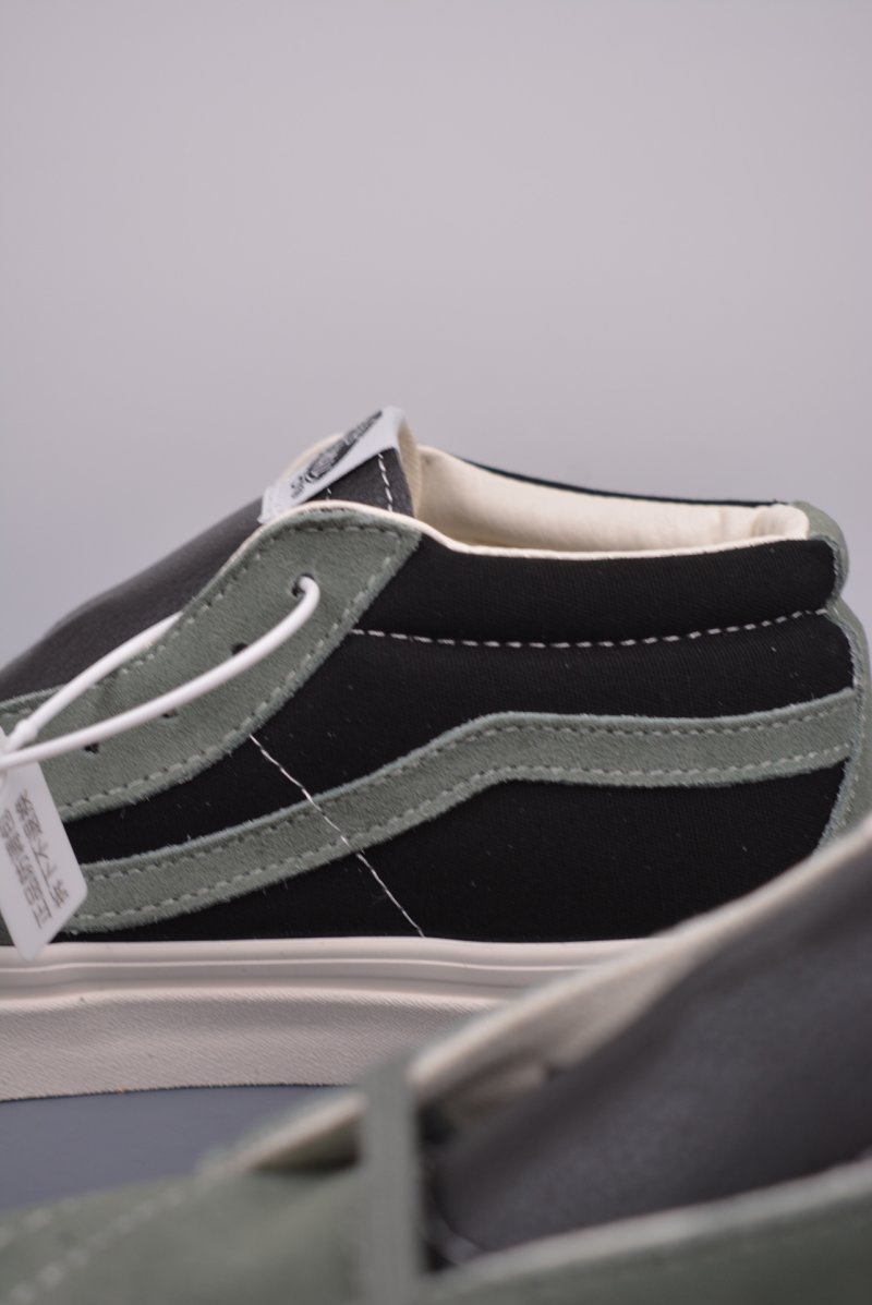 Vans Vault OG Sk8-Mid LX view