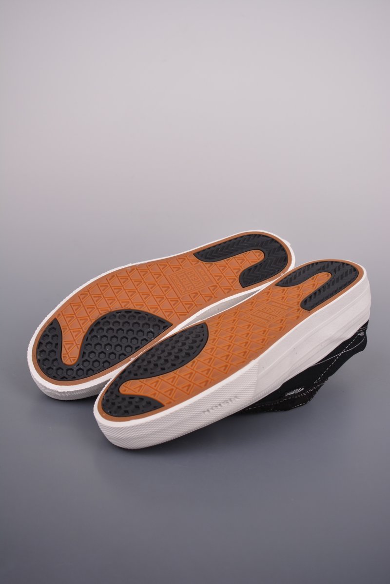Vans Skate Shoes 'Red' view