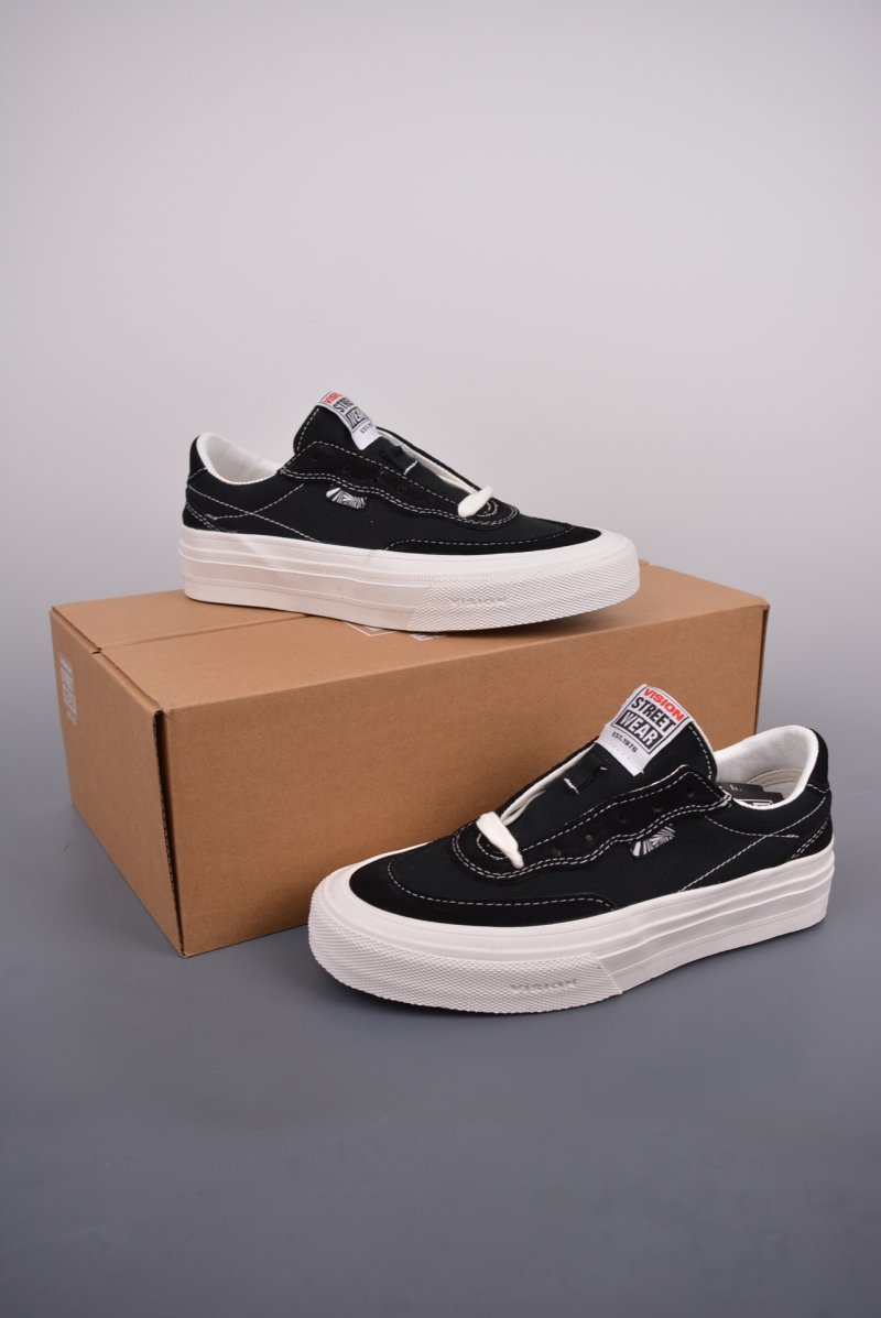 Vans Skate Shoes 'Red' view