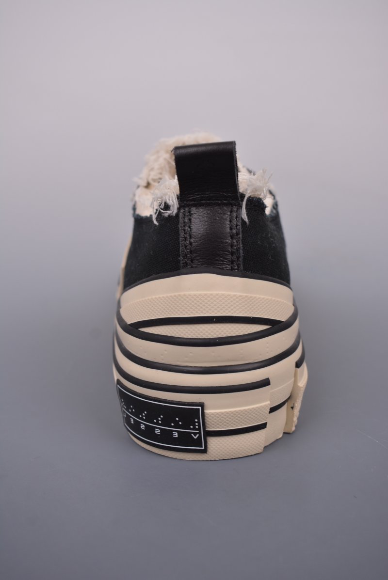 XVESSEL G.O.P. Low 'Black / White' view