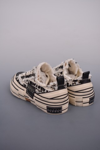 XVESSEL G.O.P. Low 'Black / White' view 2