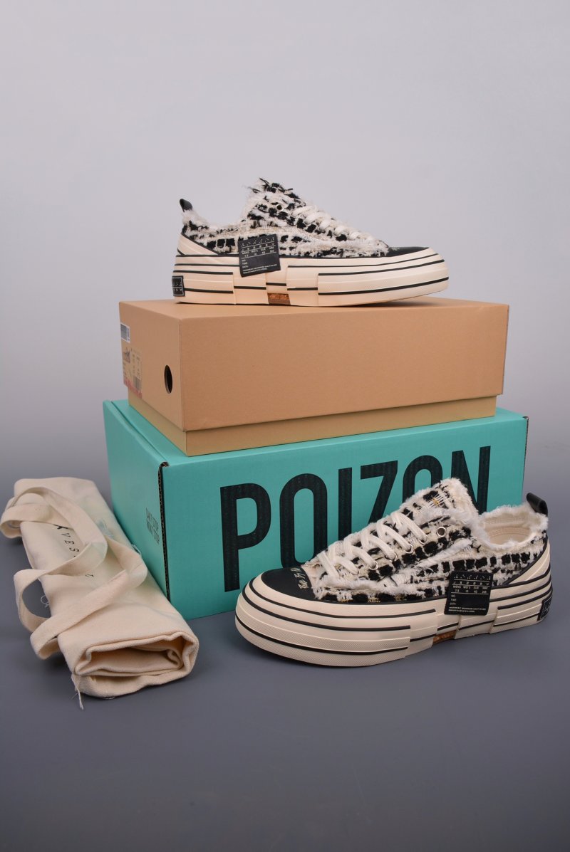 XVESSEL G.O.P. Low 'Black / White' view
