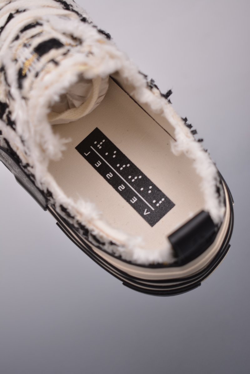 XVESSEL G.O.P. Low 'Black / White' view