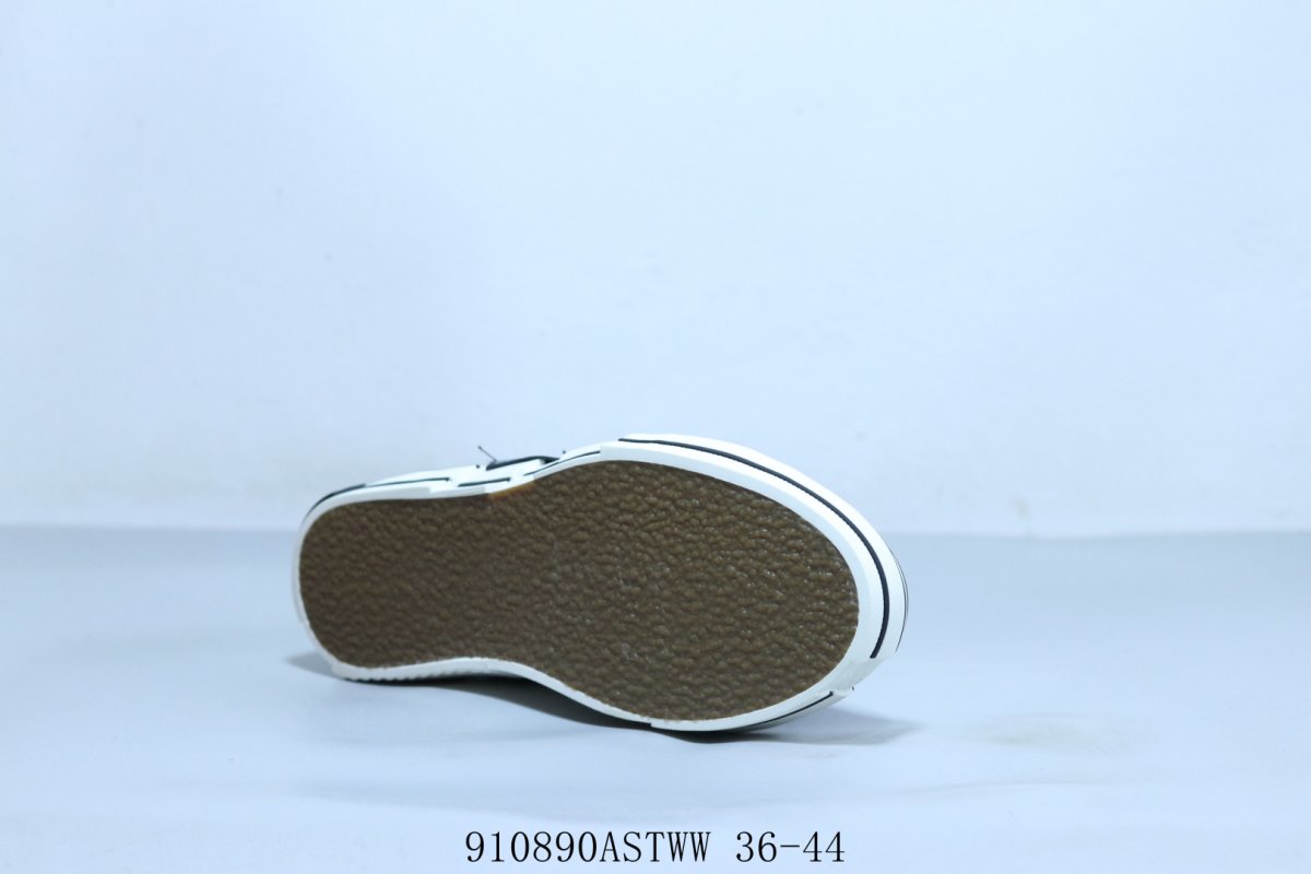 XVESSEL G.O.P. 2.0 Marshmallow Lows view