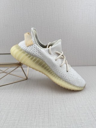 Yeezy Boost 350 V2 XF11 view 2