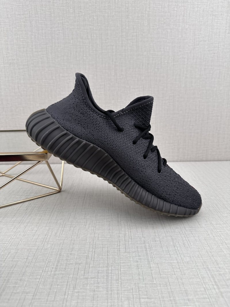 Yeezy Boost 350 V2 XF11 view