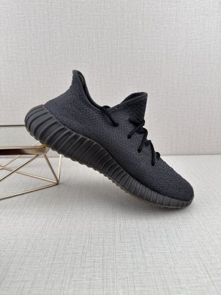 Yeezy Boost 350 V2 XF11 view 2