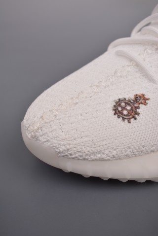 Yeezy Boost 350 V2 view 6