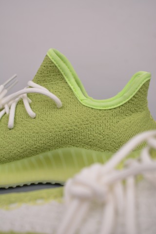 Yeezy Boost 350 V2 view 8