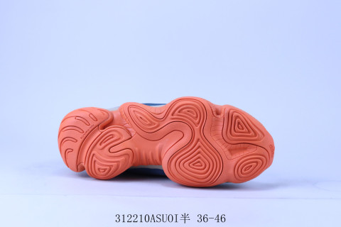 Adidas Yeezy 500 view 10