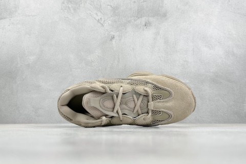 Adidas Yeezy 500 Desert Rat view 3