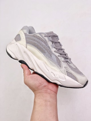 Adidas Yeezy Boost 700 view 9