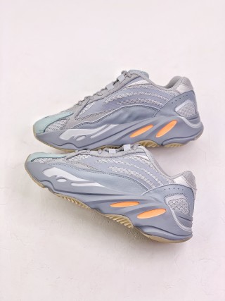 Adidas Yeezy Boost 700 view 2