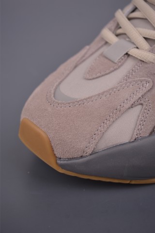 Adidas Yeezy 700 V2 view 15