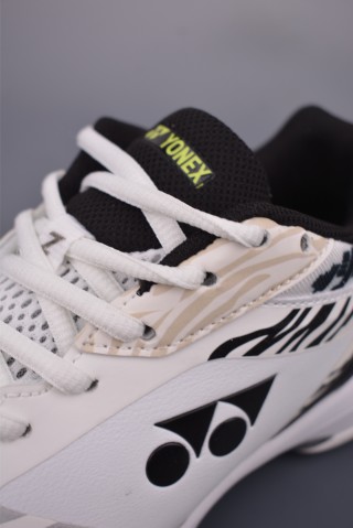 Yonex Power Cushion 65 view 7