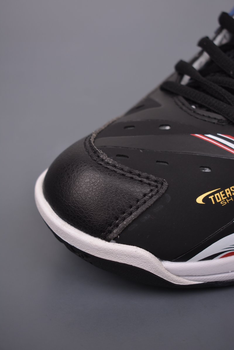 Yonex Power Cushion 65 view