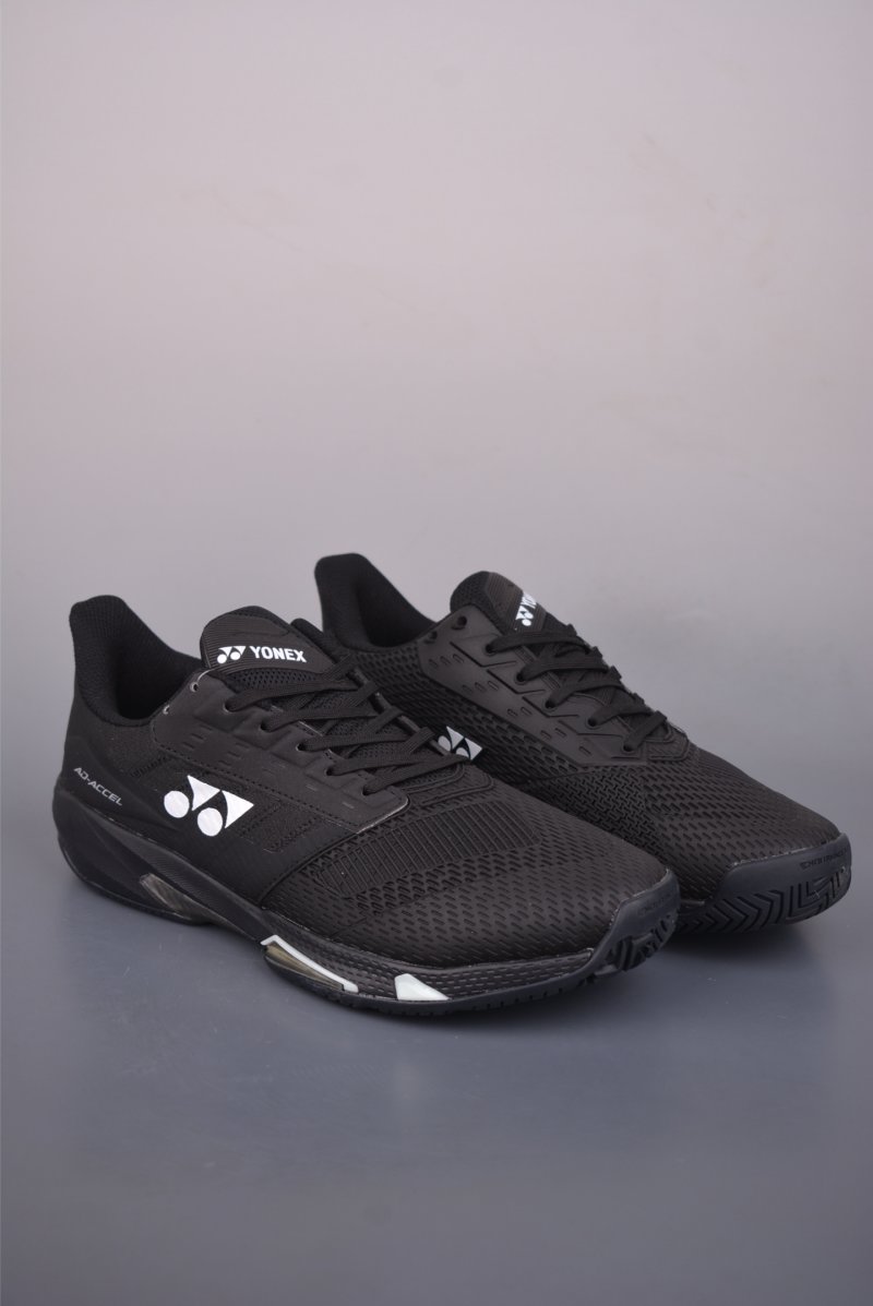 Yonex Tennis Shoe