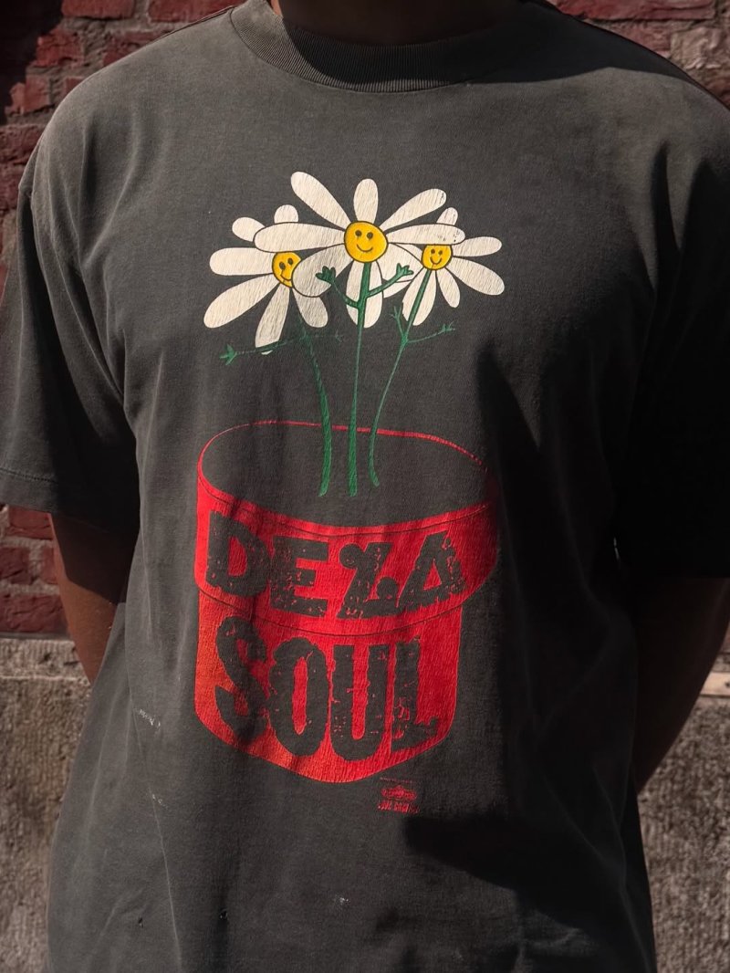 De La Soul Vintage Washed Graphic T-Shirt - Faded Black