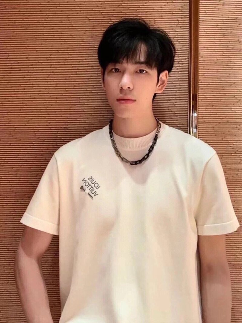 Cream Short Sleeve T-Shirt with Minimal Chest Logo