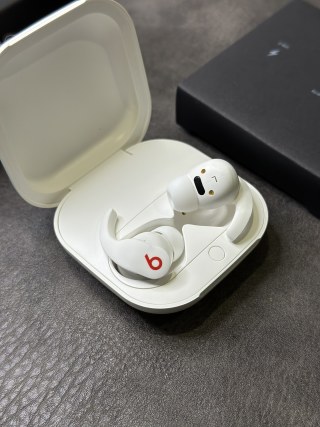 Beats Fit Pro White True Wireless Earbuds view 7