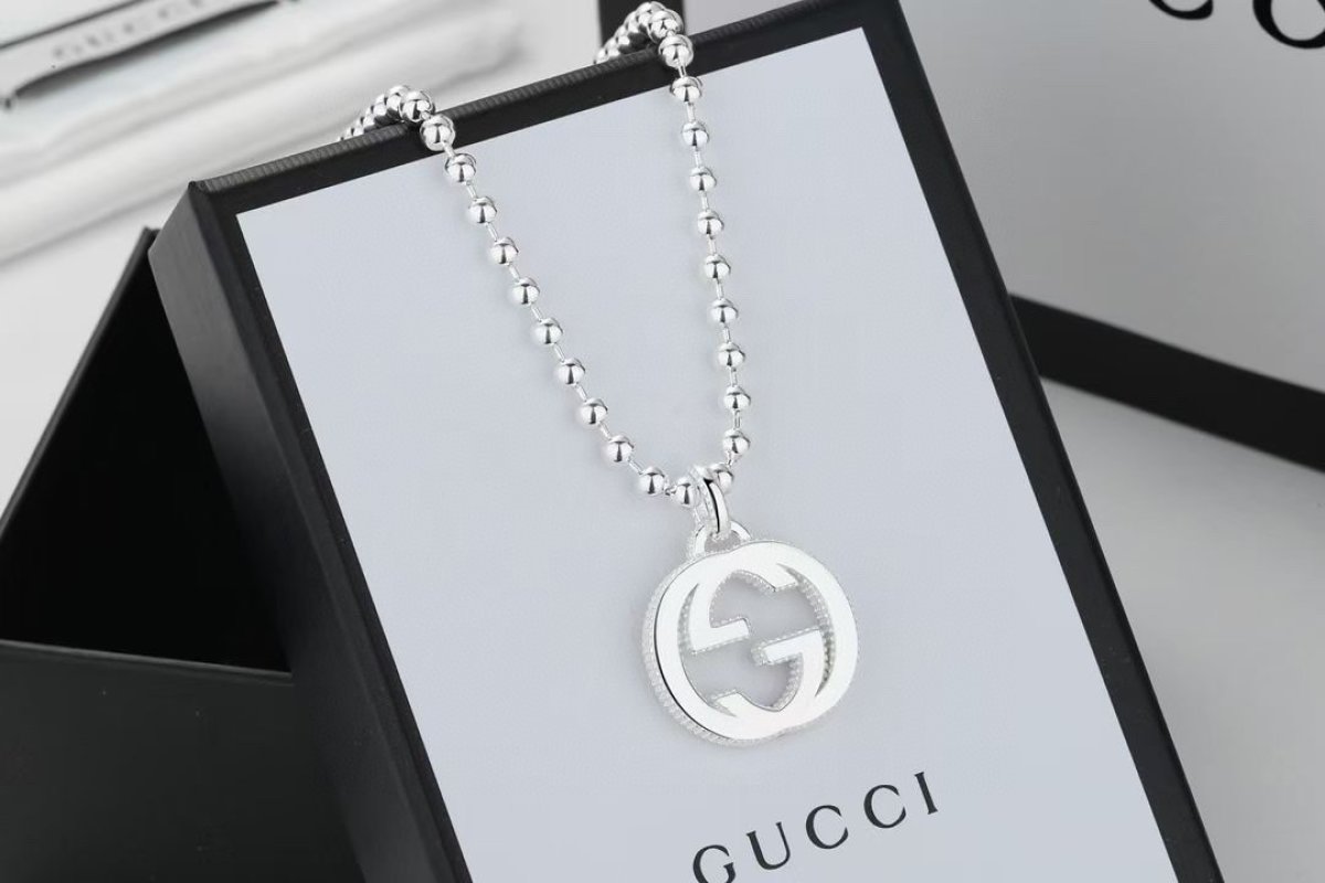 Gucci Double G Pendant Silver Ball Chain Necklace