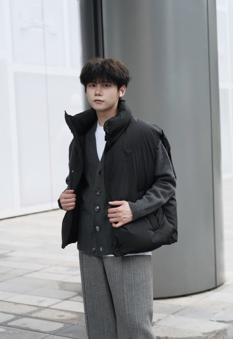 Black Oversized Down Puffer Vest Jacket view