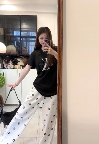 Calvin Klein Black Monogram Logo T-Shirt view 4