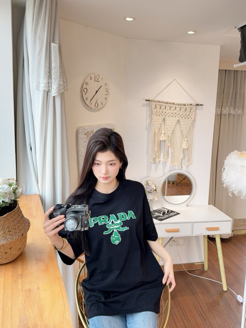 Prada Black Logo Short Sleeve T-Shirt