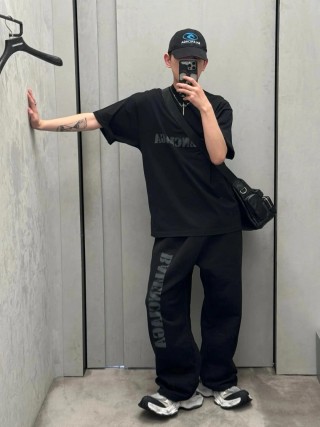 Balenciaga Black Logo T-Shirt view 4