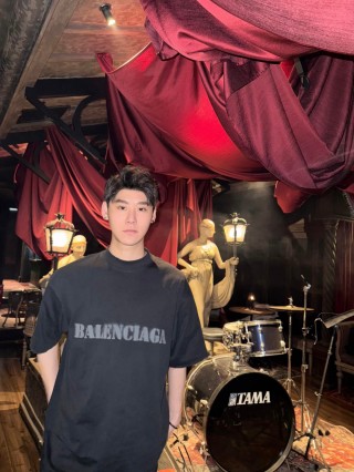 Balenciaga Black Logo T-Shirt view 6
