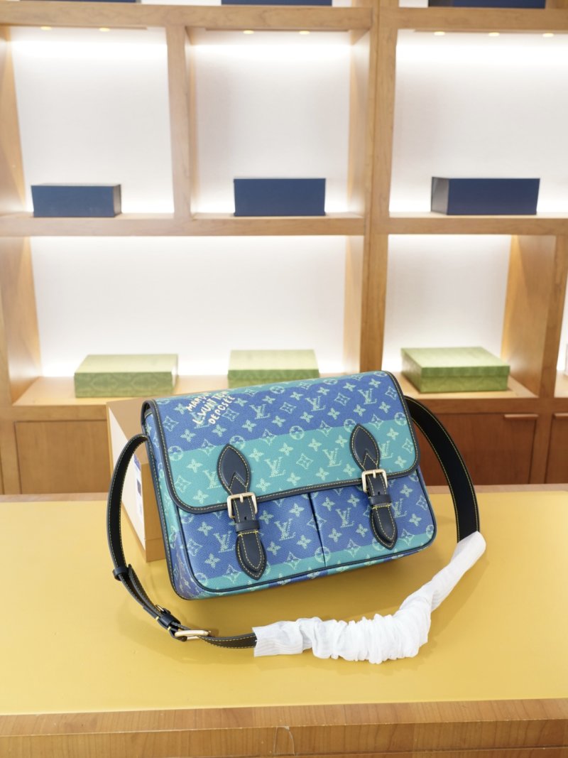 Louis Vuitton LV Monogram Gradient Crossbody Shoulder Bag Blue