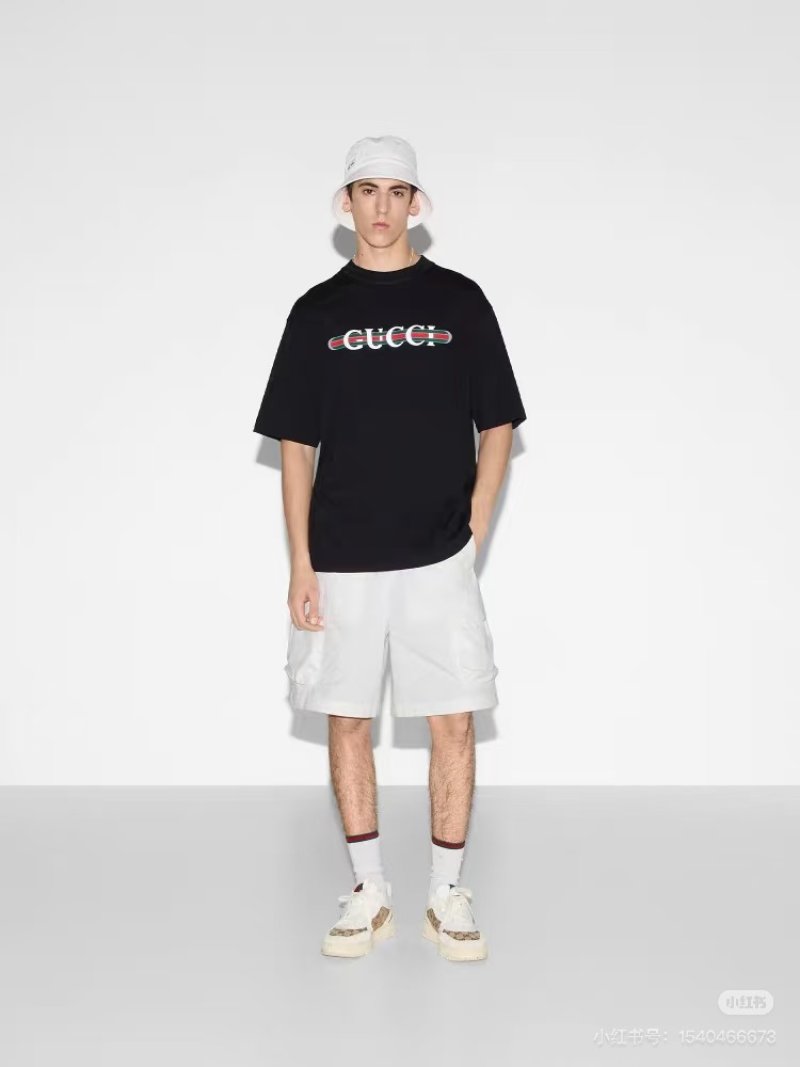 Gucci Logo Embroidered Black T-Shirt