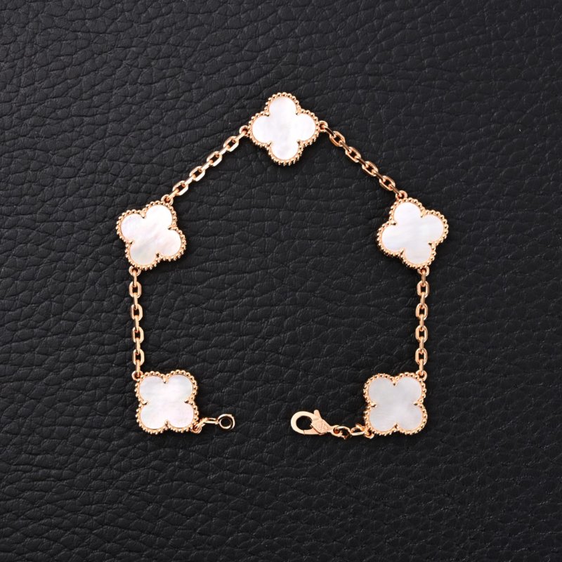Van Cleef & Arpels Reps - 1:1 UA Quality