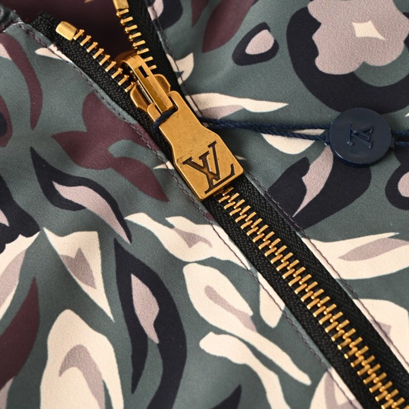 Louis Vuitton x Nigo Monogram Camouflage Reversible Hooded Jacket view