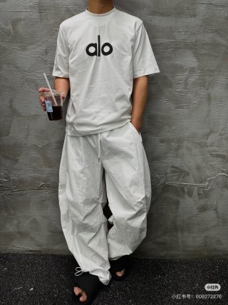Alo Yoga Logo T-Shirt White