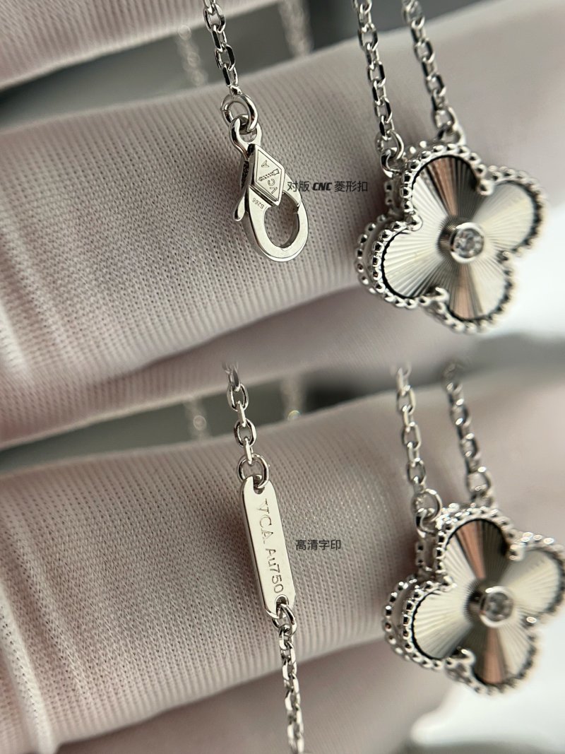 Van Cleef & Arpels Alhambra Silver Clover Pendant Necklace view