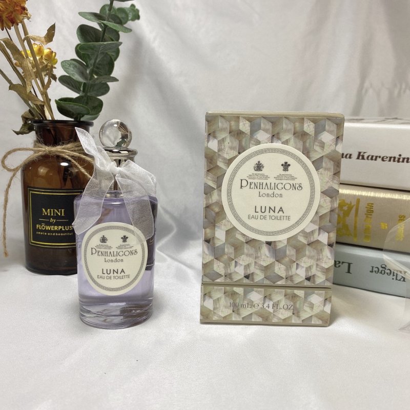 Penhaligon's Blenheim Bouquet Eau de Toilette 100ml view