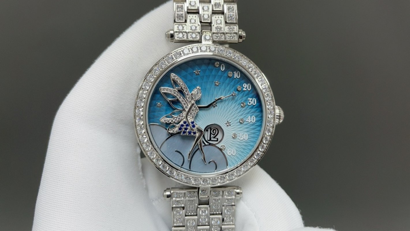 Van Cleef & Arpels Lady Féerie Blue Dial Diamond Watch view