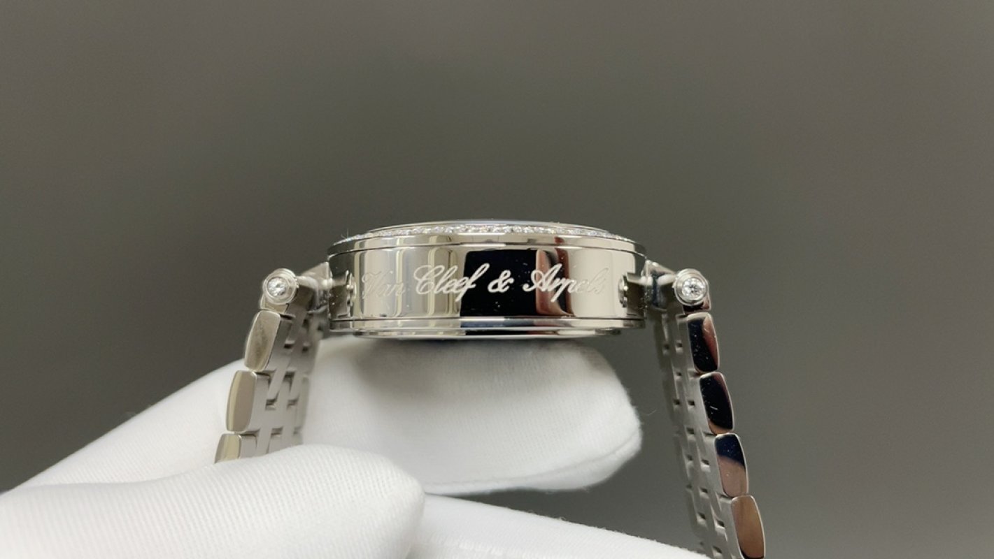 Van Cleef & Arpels Lady Féerie Blue Dial Diamond Watch view