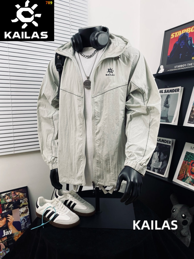 Kailas Lightweight Outdoor Windbreaker Jacket - Light Gray view