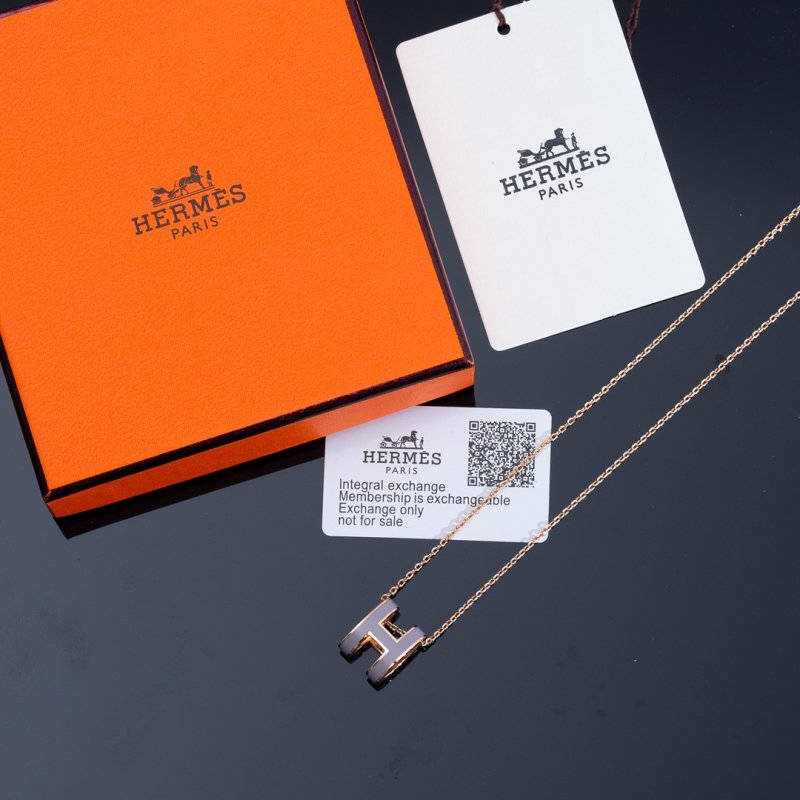 Hermès H Enamel Gold Chain Necklace view