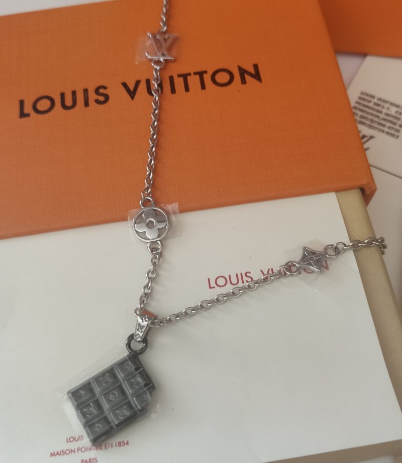 Louis Vuitton Chocolate Bar Monogram Pendant Necklace Silver view