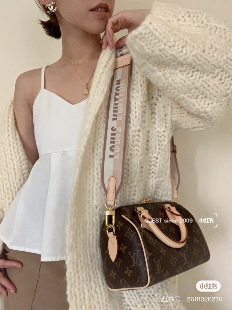 Louis Vuitton Speedy 20 Monogram Handbag - Milk Tea Beige view