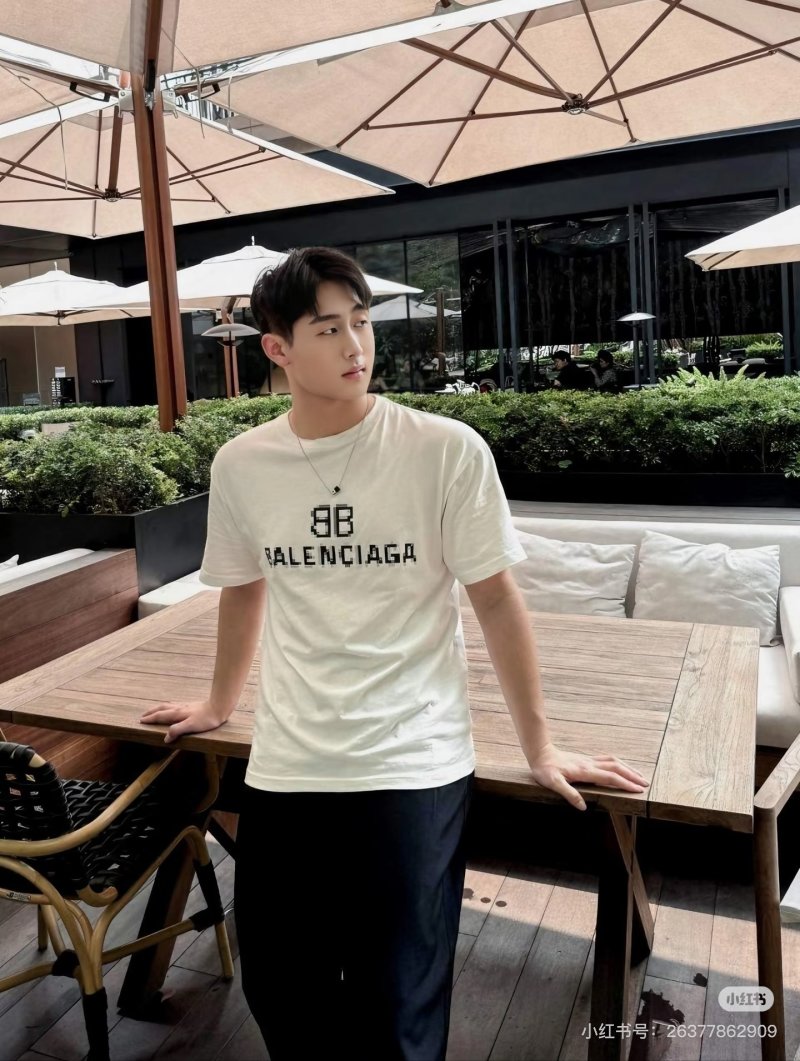 Balenciaga BB Logo Cream T-Shirt