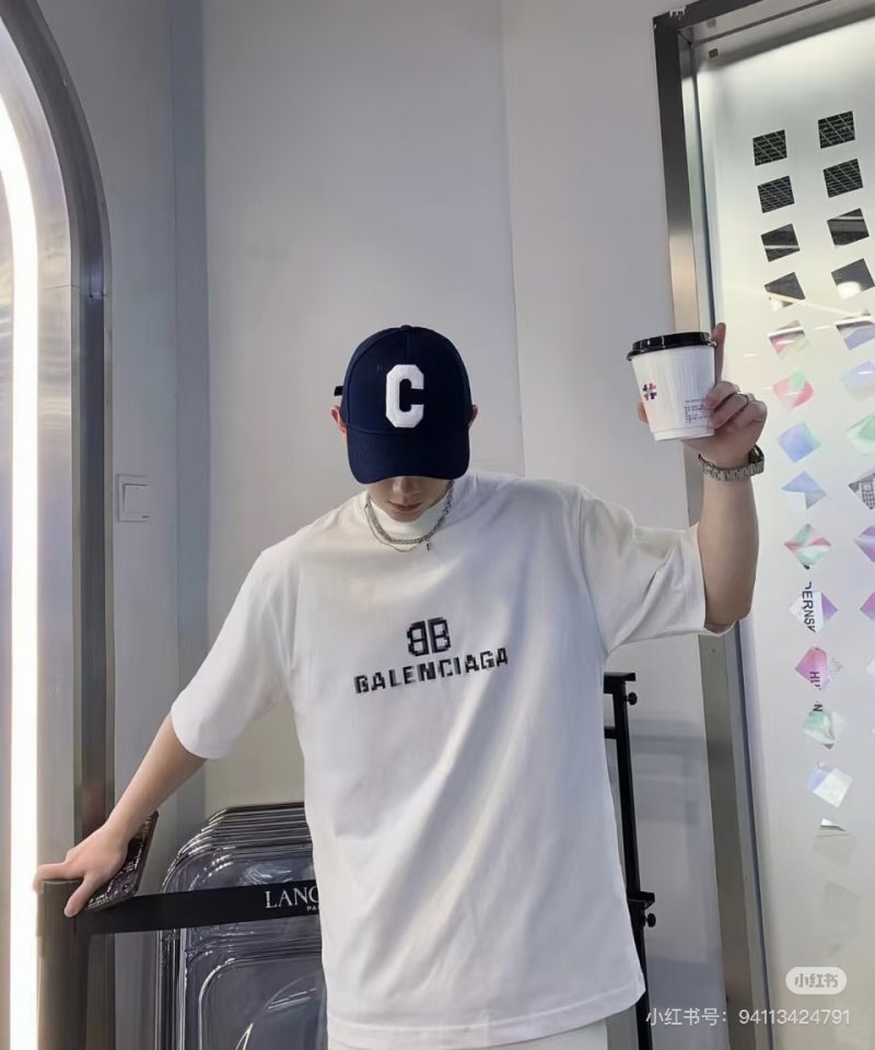 Balenciaga BB Logo Cream T-Shirt view