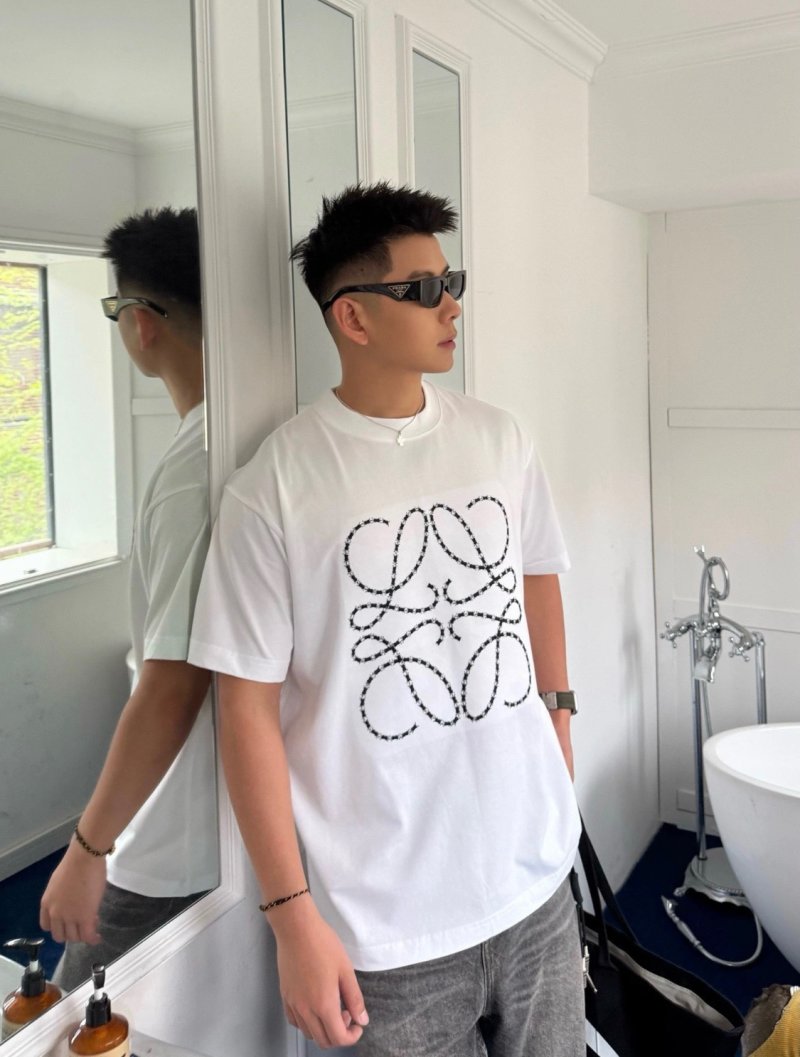 White Abstract Line Art Graphic T-Shirt