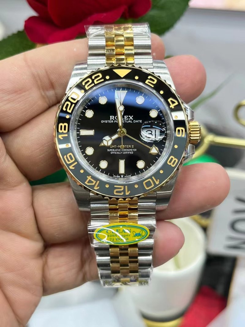 Rolex GMT-Master II Black Dial Two-Tone 40mm